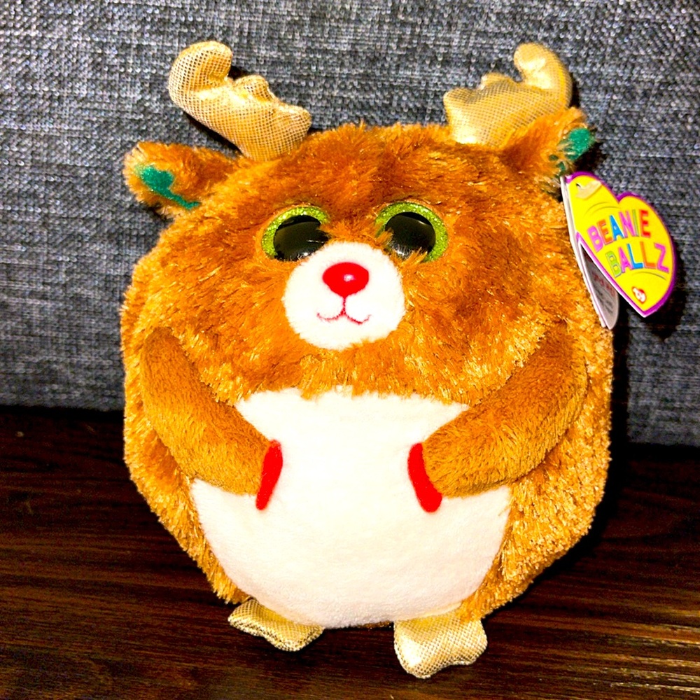 New Ty beanie ball “Mistletoe”